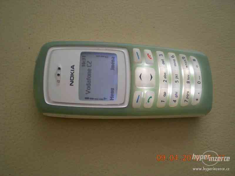 Nokia 2100 z r.2003 - plně funkční telefon v TOP stavu - foto 2