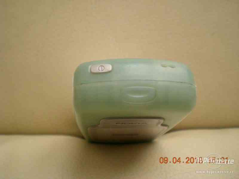 Nokia 2100 z r.2003 - plně funkční telefon v TOP stavu - foto 6