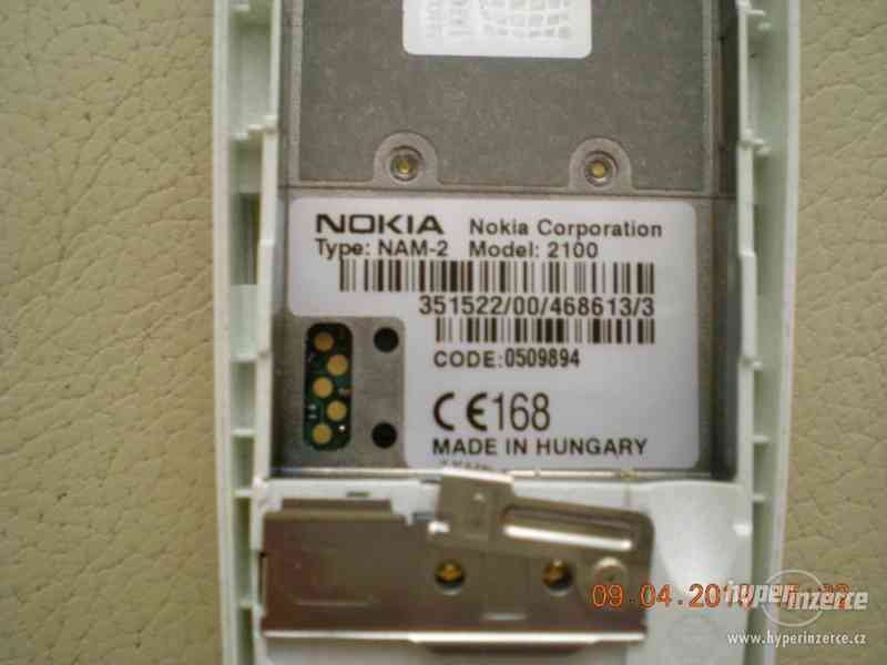 Nokia 2100 z r.2003 - plně funkční telefon v TOP stavu - foto 9