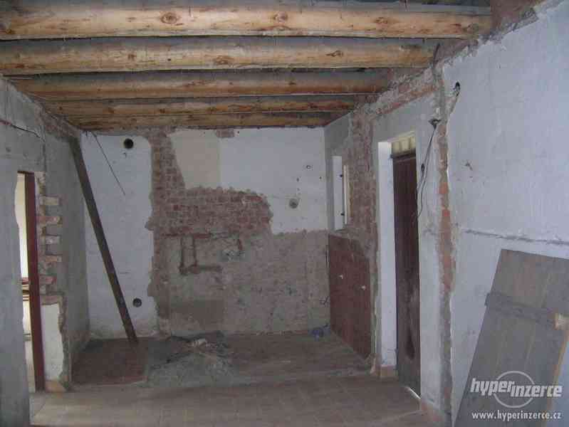 Prodej domu v Uhřínově u Velkého Meziříčí. - foto 6