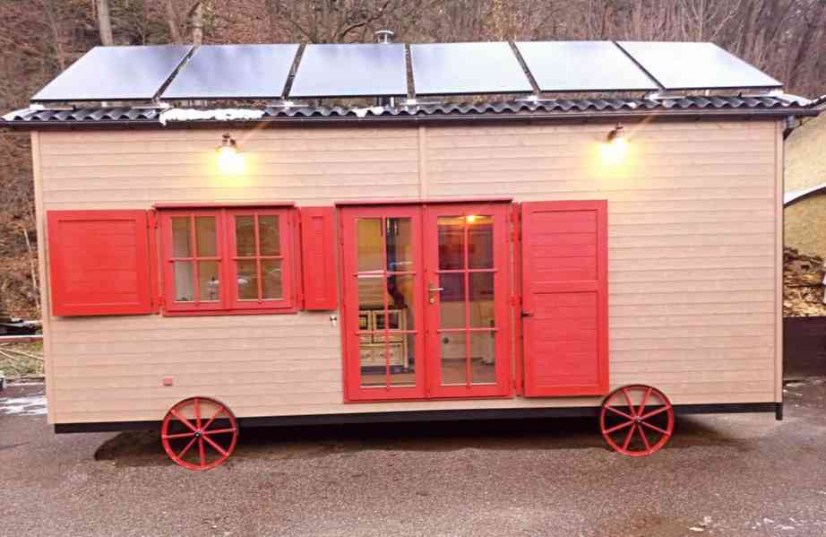 Pohádková  maringotka - foto 13