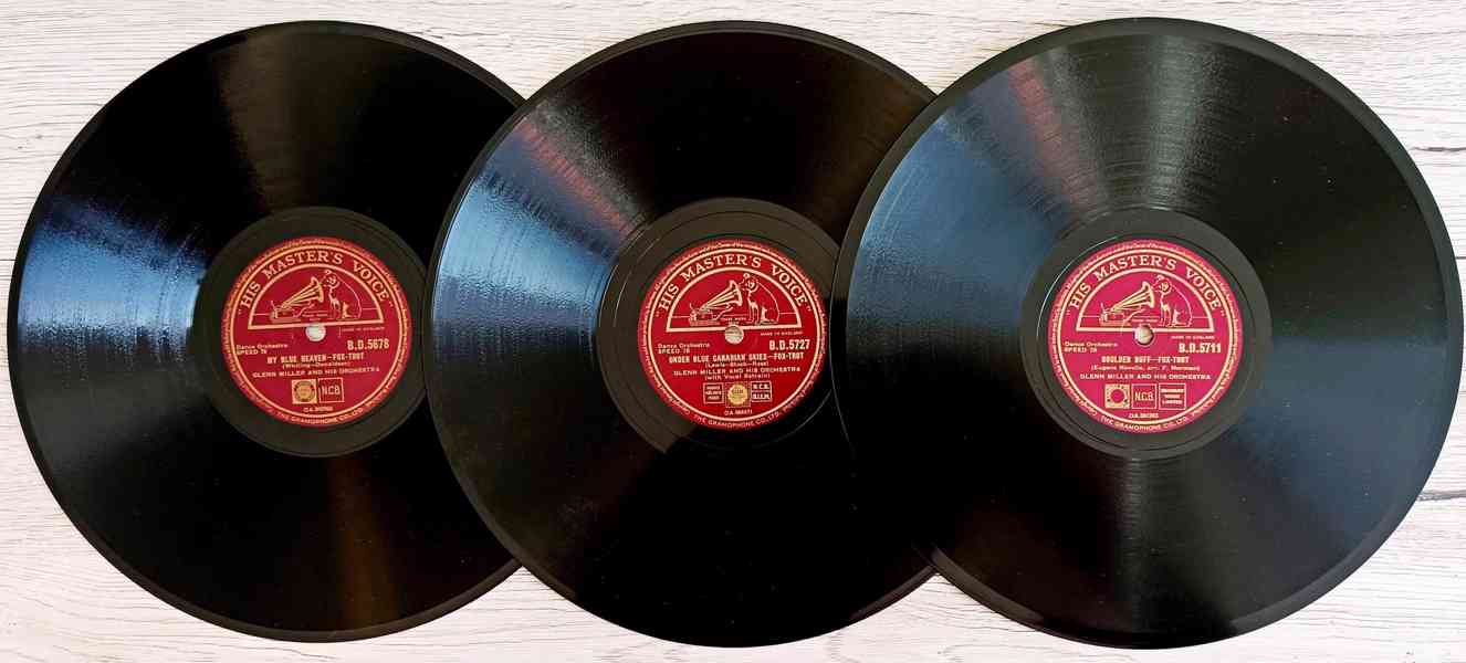 Glenn Miller Orchestra – tři šelakové gramodesky 1940/1941 - foto 1
