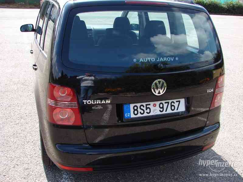 VW Touran 1.9 TDI r.v.2009 (1.Maj.servisní knížka.) ČR - foto 4