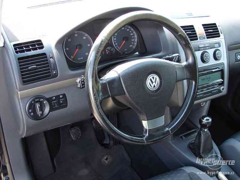 VW Touran 1.9 TDI r.v.2009 (1.Maj.servisní knížka.) ČR - foto 5