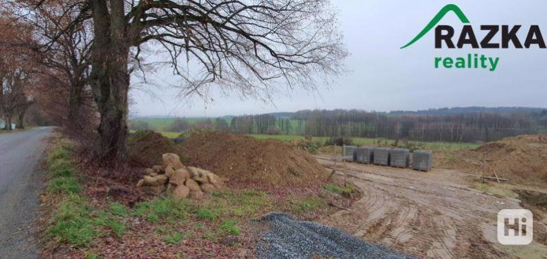 Stavební pozemek (1000 m2)  Studánka, okr. Tachov - foto 4