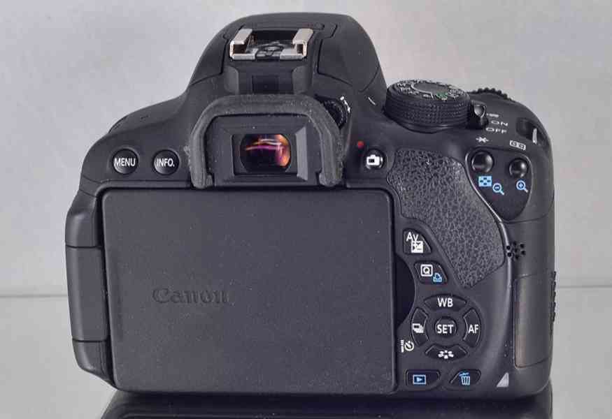 Canon EOS 700D *18 Mpix CMOS*Full HDV 16000 Exp. - foto 7
