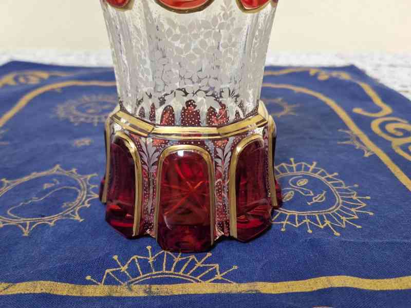 Luxusní masivní bohatě zdobená rubínová Sklenice Biedermeier - foto 2