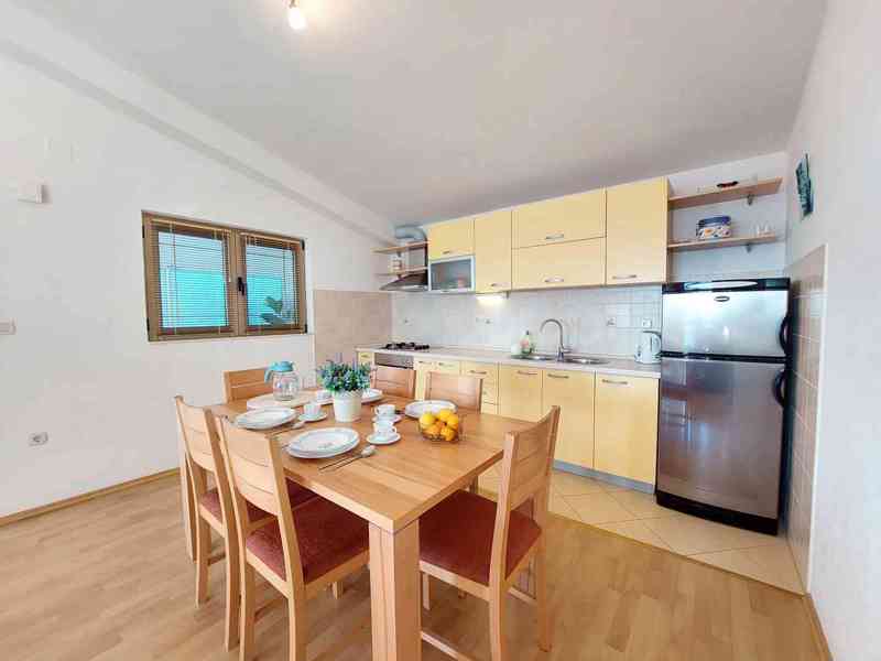 APARTMÁNY SAPUNARIĆ Podgora A4+3 - foto 9