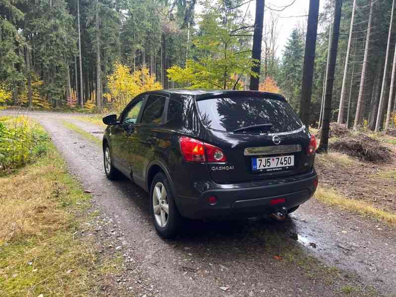 Nissan Qashqai 2,0   4×4 Automat – 110 kW – 2007 - foto 7