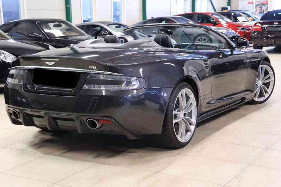 Aston Martin - foto 4