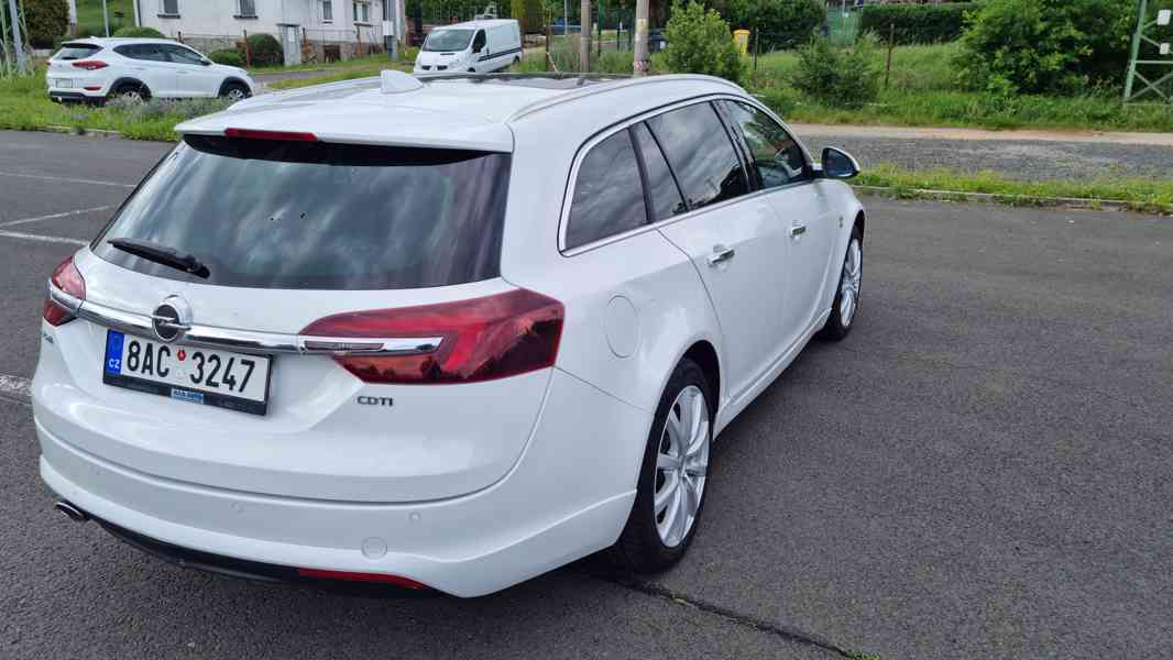 Opel Insignia 2.0cdti 125kw full výbava  - foto 5