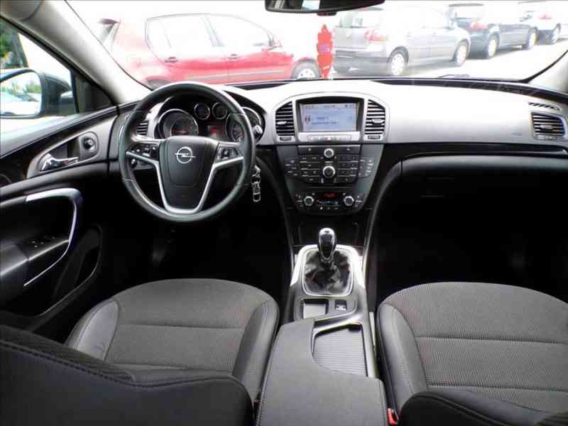 Opel Insignia 2,0 CDTI COSMO - foto 5