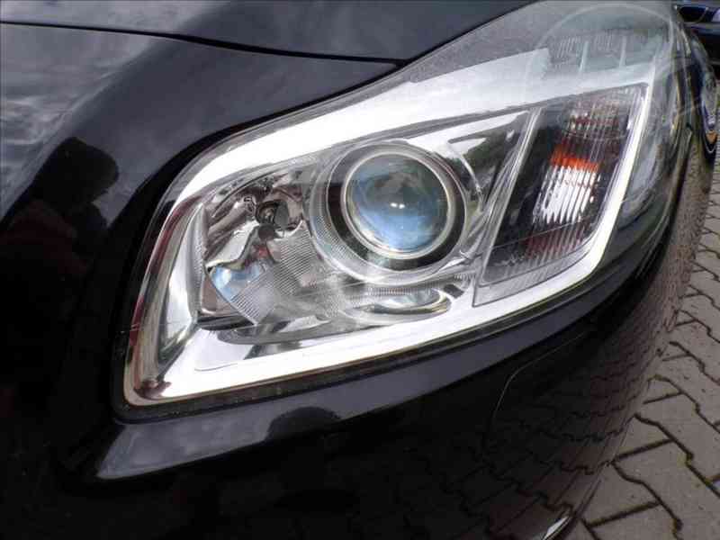 Opel Insignia 2,0 CDTI COSMO - foto 15