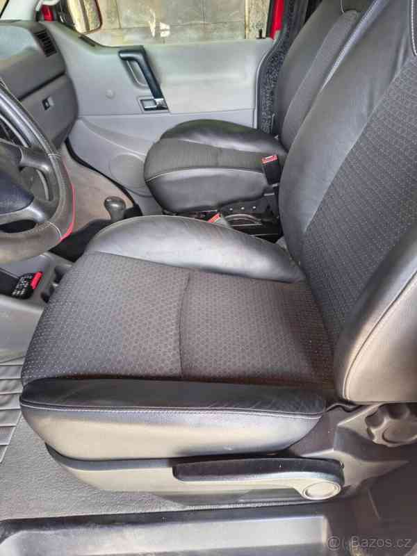 Volkswagen Transporter 2,5 - foto 12