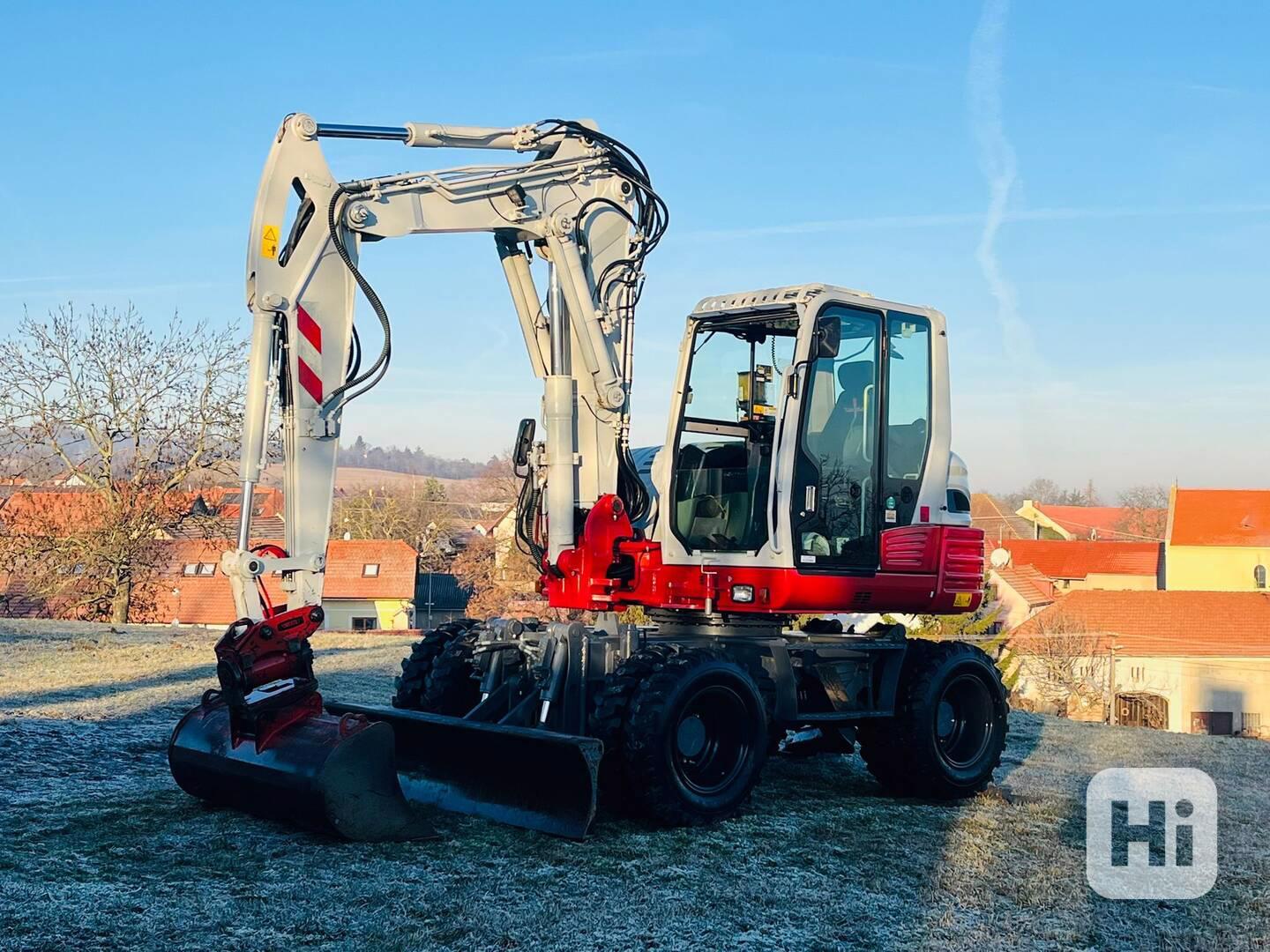 Kolové rypadlo Takeuchi TB295W (Možnost leasingu) - foto 1