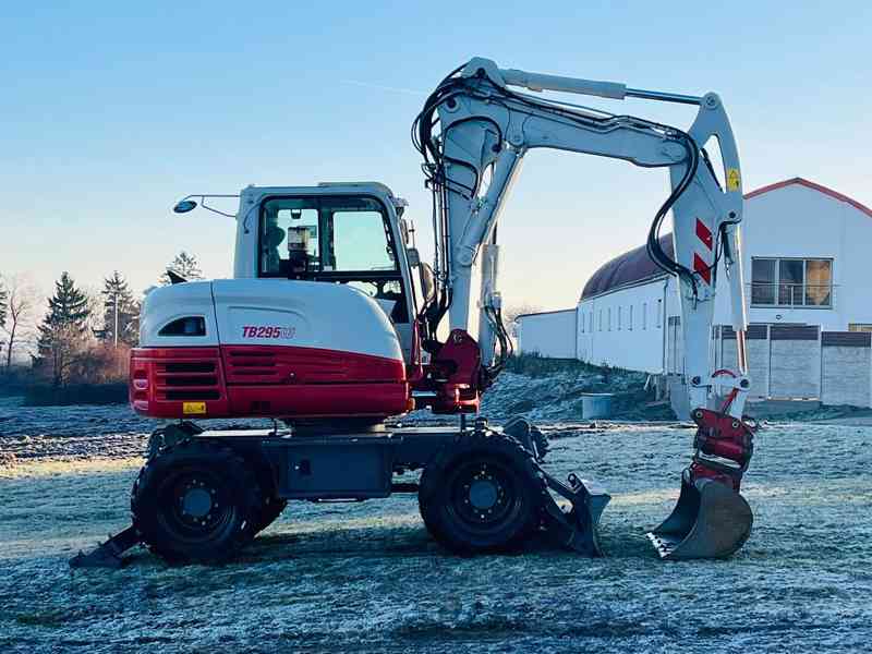 Kolové rypadlo Takeuchi TB295W (Možnost leasingu) - foto 5