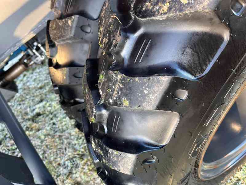 Kolové rypadlo Takeuchi TB295W (Možnost leasingu) - foto 12