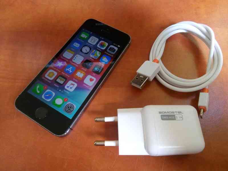 Apple iPhone 5 1 GB / 16 GB 4G (LTE) - foto 1