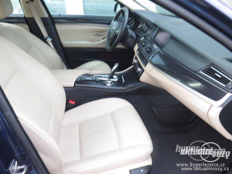 BMW 5 2.0, nafta, r.v. 2012, kůže - foto 7