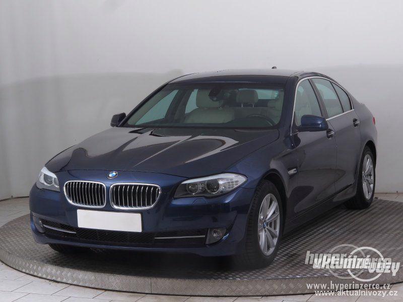 BMW 5 2.0, nafta, r.v. 2012, kůže - foto 9