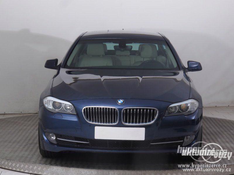 BMW 5 2.0, nafta, r.v. 2012, kůže - foto 12