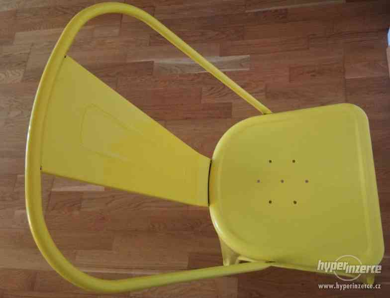 nová žlutá industriální židle inspirovaná fr. značkou Tolix - foto 5
