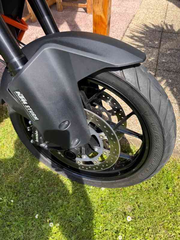 KTM 1050 Adventure - foto 4