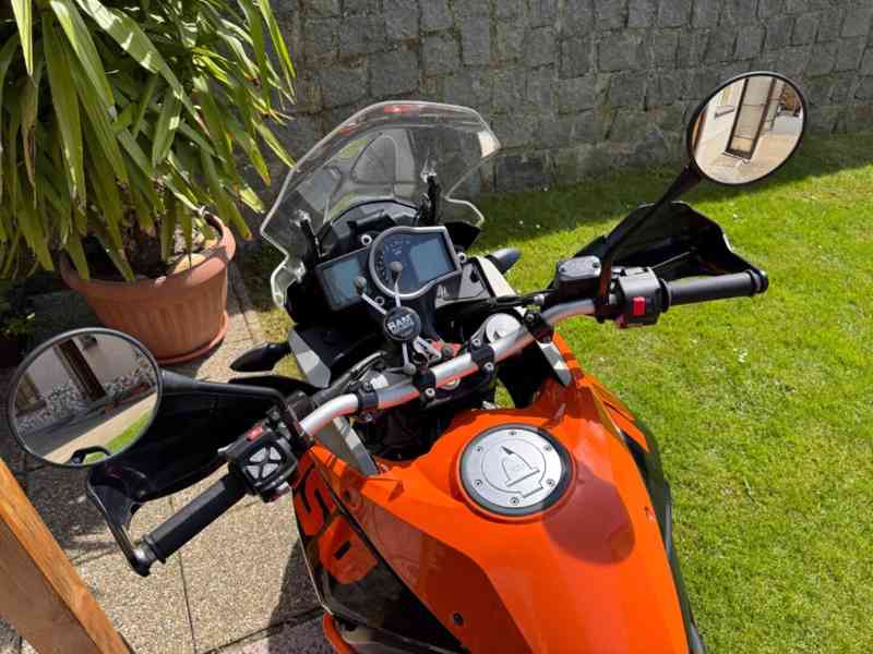 KTM 1050 Adventure - foto 8