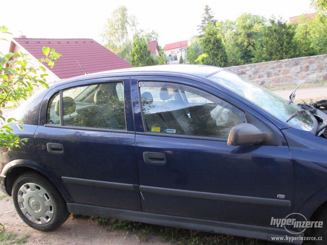 Opel Astra G 1.4 16v - foto 1