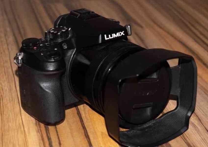 Fotoaparát Panasonic Lumix DMC Fz2000 + příslušenství - foto 4
