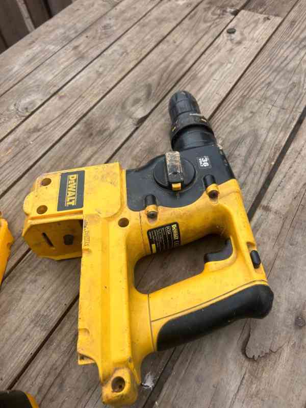 Aku nářadí DeWALT - foto 3