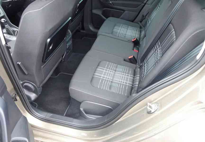VW Gollf Sportsvan 1.2 TSI r.v.2015 (81 kw) servisní knížka - foto 12