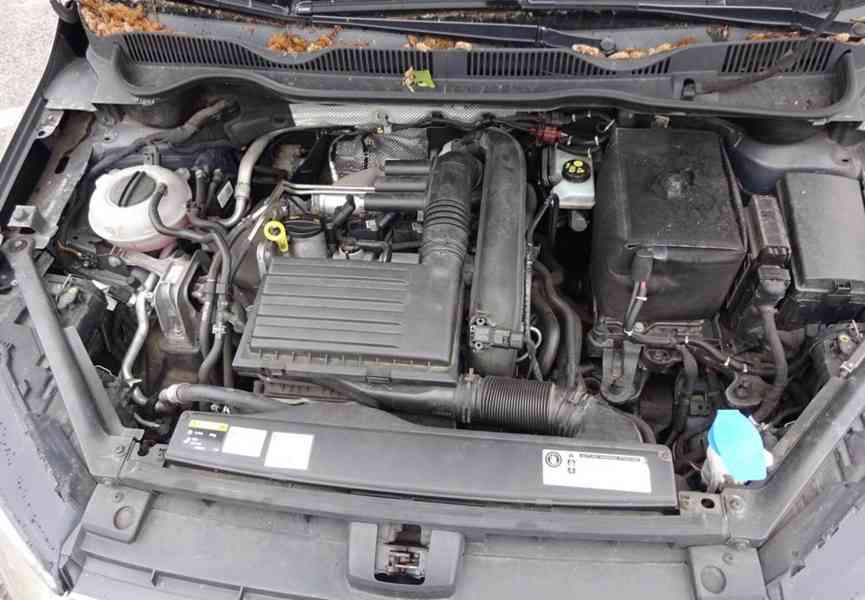 VW Gollf Sportsvan 1.2 TSI r.v.2015 (81 kw) servisní knížka - foto 15