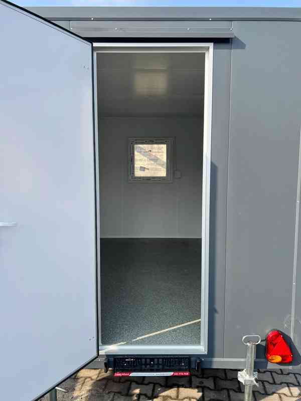 PRODÁM MOBILNÍ SKŘÍŇOVÝ PŘÍVĚS 750 kg – NOVÝ, NEPOUŽITÝ - foto 2