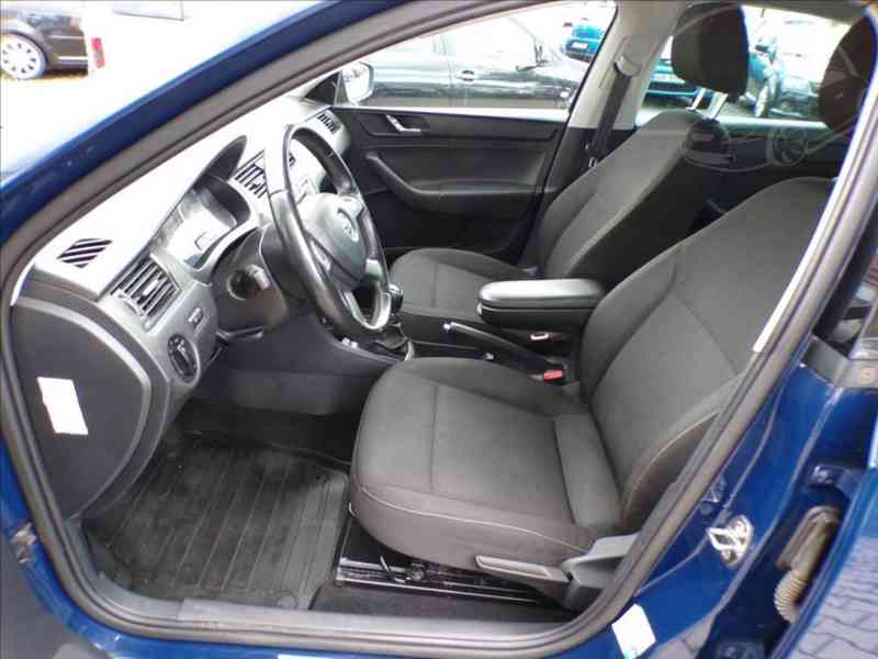 Škoda Rapid 1,6 TDI DIGI.KLIMA - foto 8