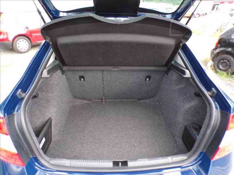 Škoda Rapid 1,6 TDI DIGI.KLIMA - foto 10