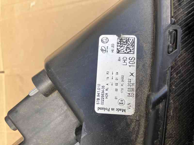 predni svetlo skoda karoq prave pravy lift - foto 5
