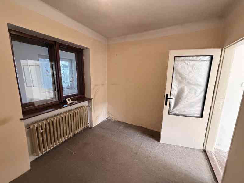 PRODEJ RODINNÉHO DOMU 3+1 V HRUŠOVANECH U BRNA  - foto 5