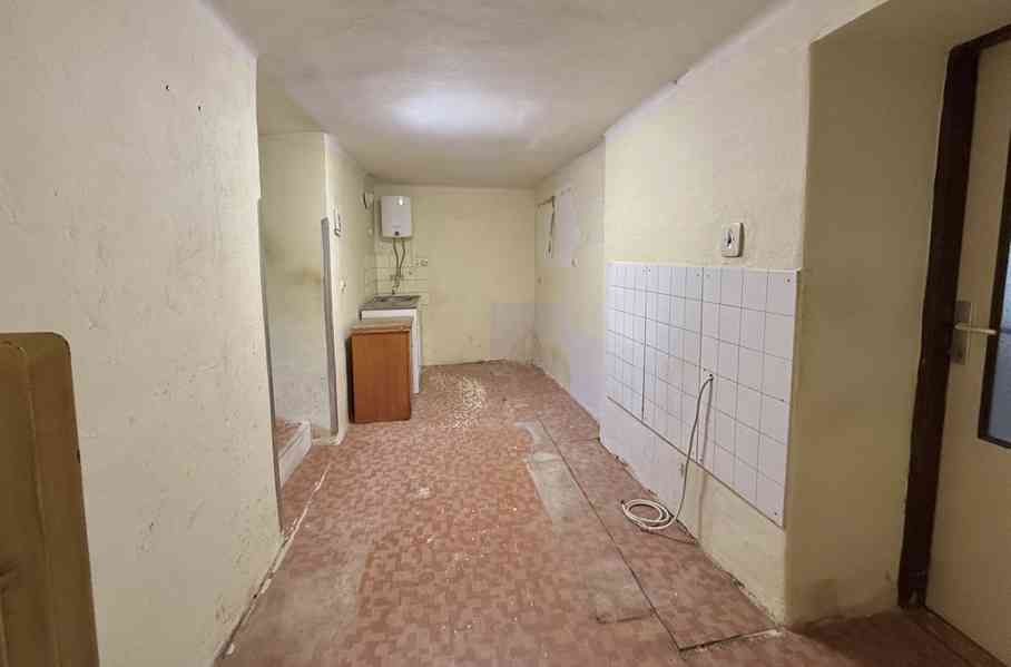 PRODEJ RODINNÉHO DOMU 3+1 V HRUŠOVANECH U BRNA  - foto 7