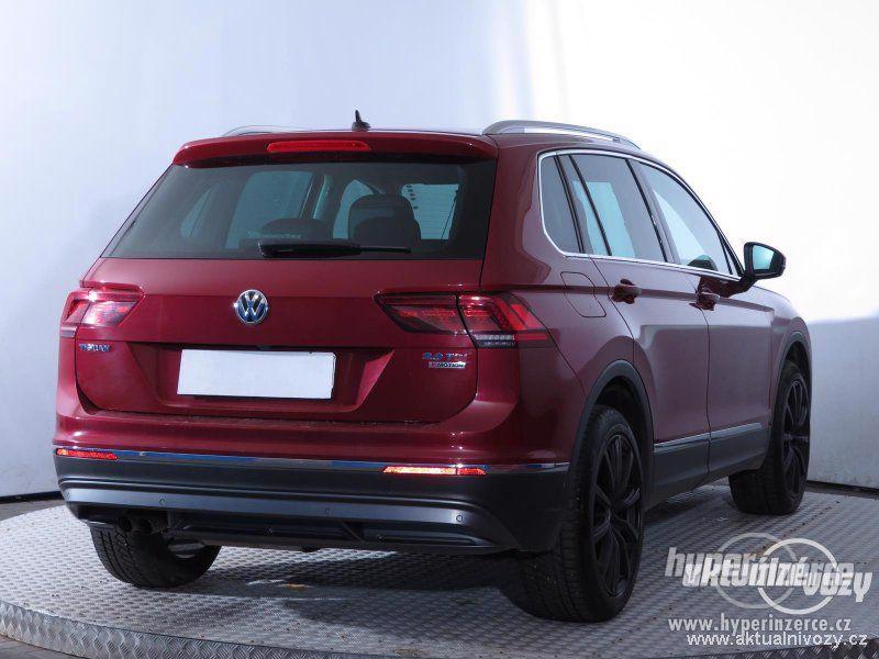 Volkswagen Tiguan 2.0, nafta, r.v. 2016 - foto 4