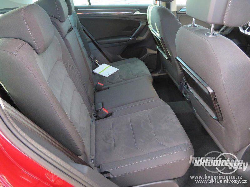 Volkswagen Tiguan 2.0, nafta, r.v. 2016 - foto 22
