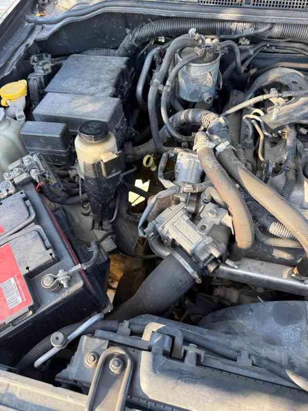 NISSAN NAVARA - foto 10