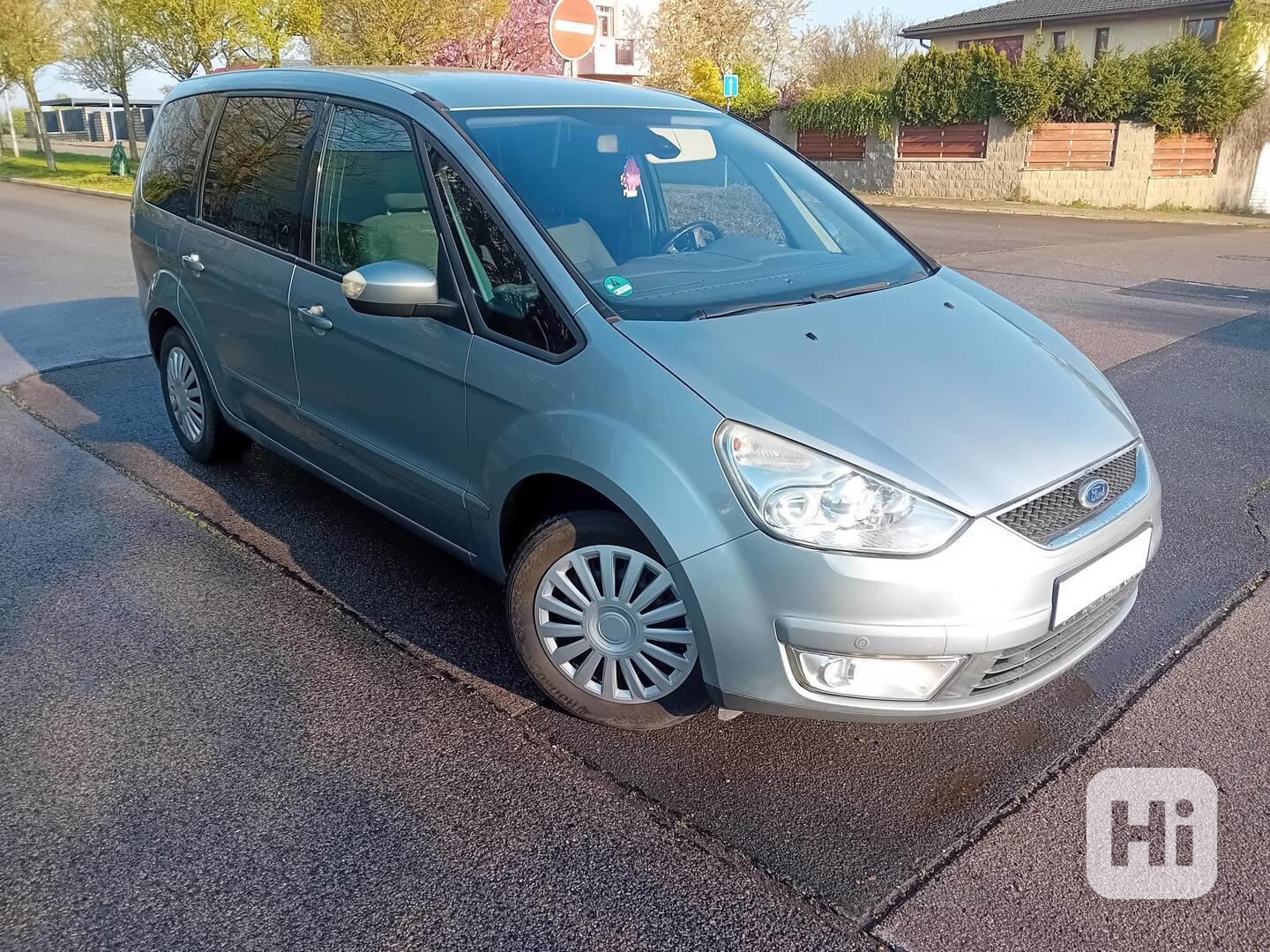 Ford Galaxy Ghia 2.0 16V - foto 1