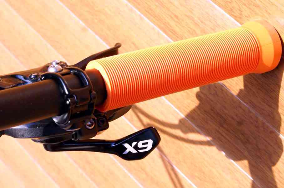 JUNIORSKÉ FR/ENDURO kolo AUTHOR NINJA 26" - foto 13