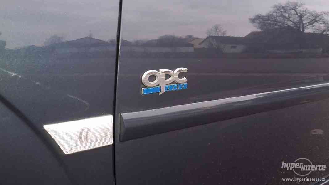 Opel signum 3.0 cdti COSMO OPS LINE ,max vybava kuze navi... - foto 10
