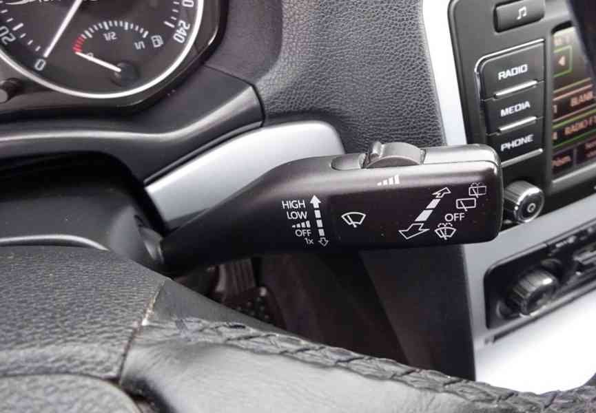 Škoda Octavia 1.4 TSI r.v.2010 (90 kw) ČR - foto 13