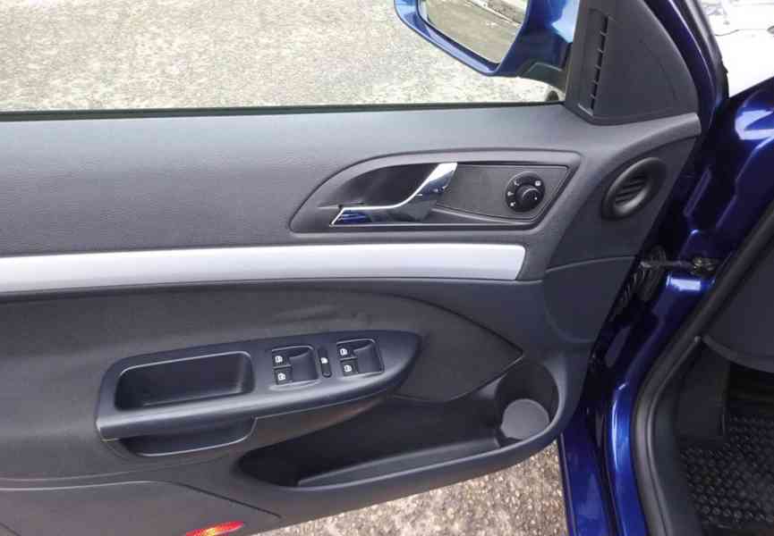 Škoda Octavia 1.4 TSI r.v.2010 (90 kw) ČR - foto 6