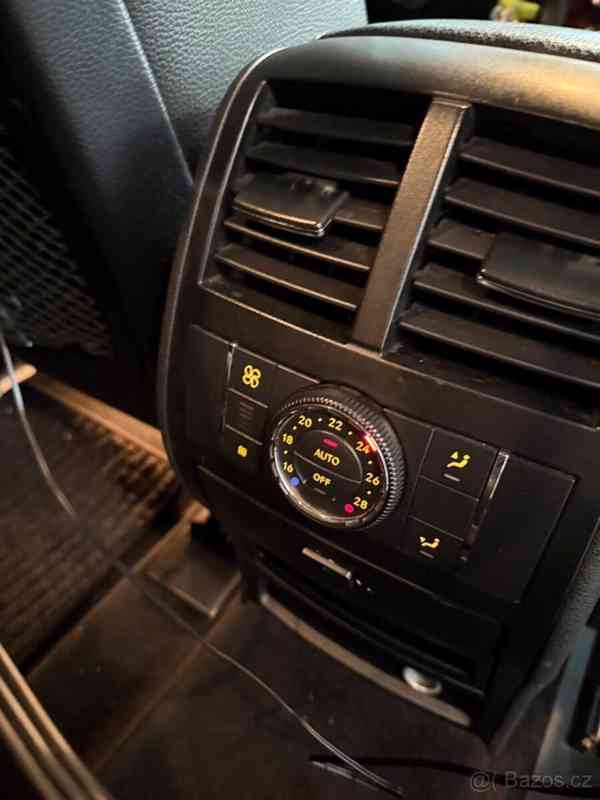 Mercedes-Benz GL 320 CDI 4MATIC | 7 míst - foto 16