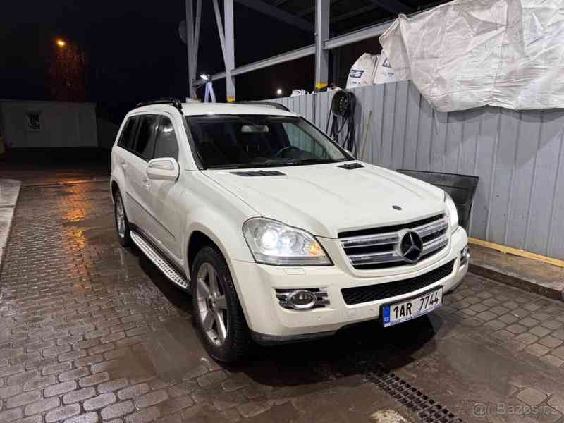 Mercedes-Benz GL 320 CDI 4MATIC | 7 míst - foto 2