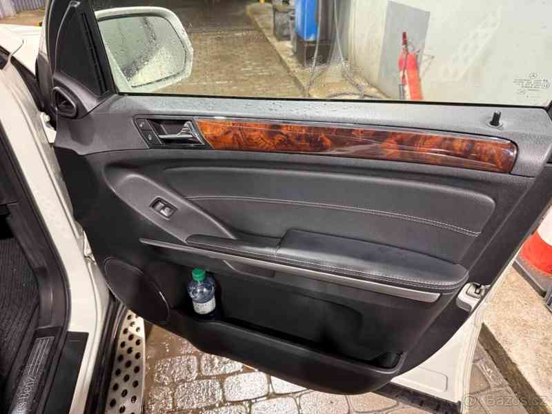 Mercedes-Benz GL 320 CDI 4MATIC | 7 míst - foto 17